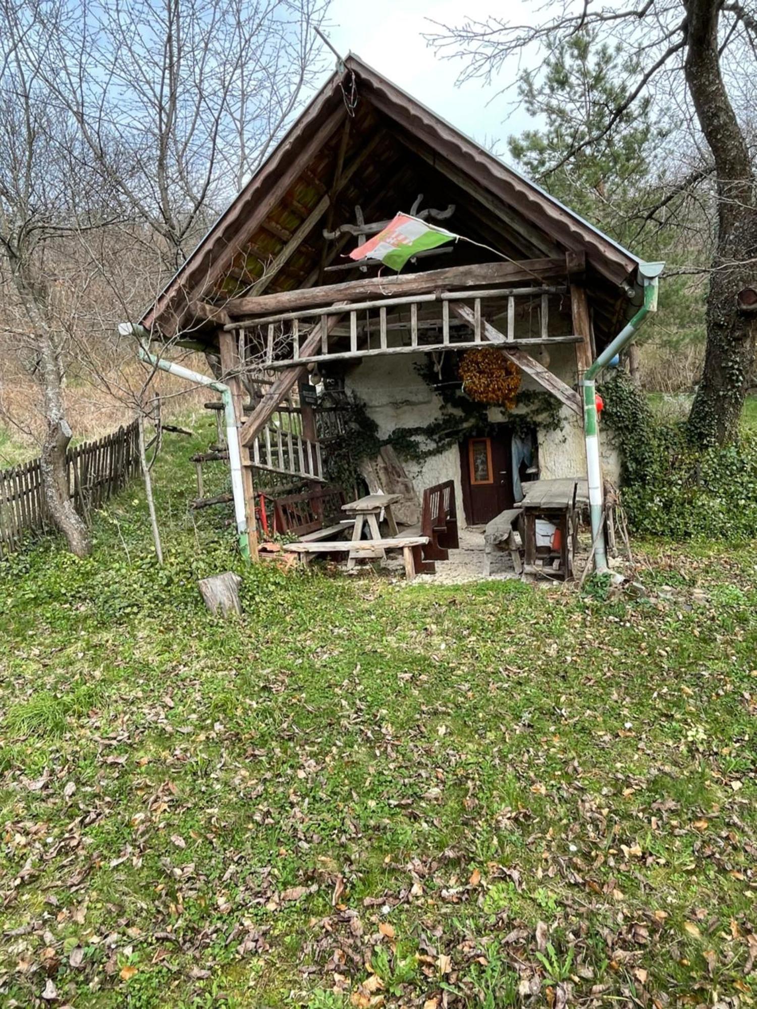 Stupa-rezi-tatika-haz Apartment *